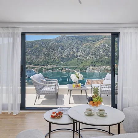 Berge Apartments Kotor Exterior photo